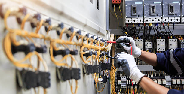 Professional Electrician technician working in Johnstown, CO